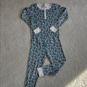 Roller Rabbit Kids 2 Piece Pajama Set - white blue red horse print - size 8